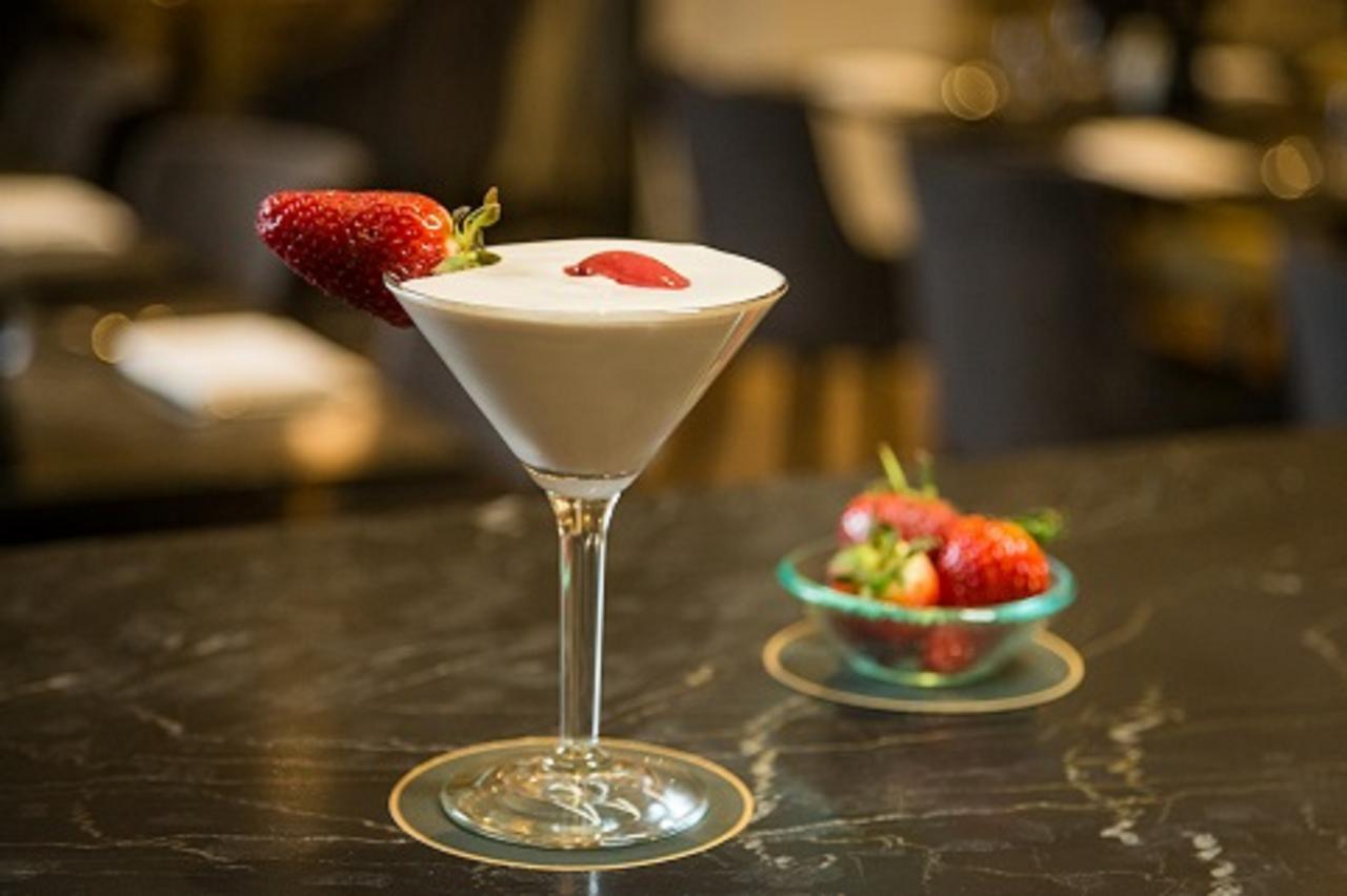 Fable Auckland, Mgallery Екстер'єр фото A strawberry martini